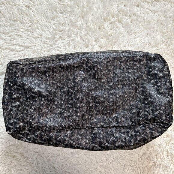 Goyard GM St. Louis Tote Bag - Stylish Carryall - Picture 2 of 6